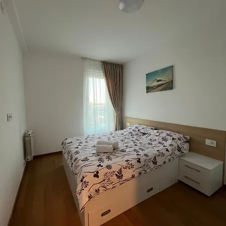 Diagonala-3 Apartment